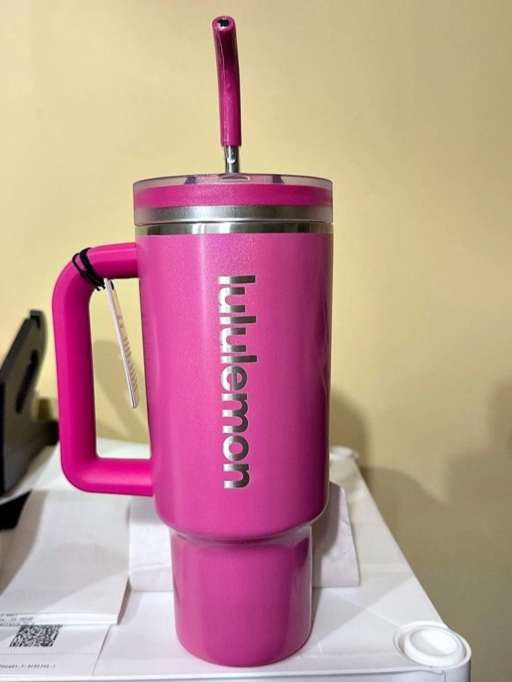 Lululemon Insulated Tumbler 40oz Pink NWT 40oz Tumbler